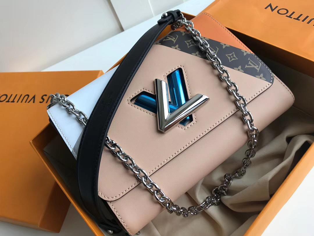 AAA Replica Louis Vuitton M67798 Twist Chain Wallet Cowhide Leather Pink - image 1