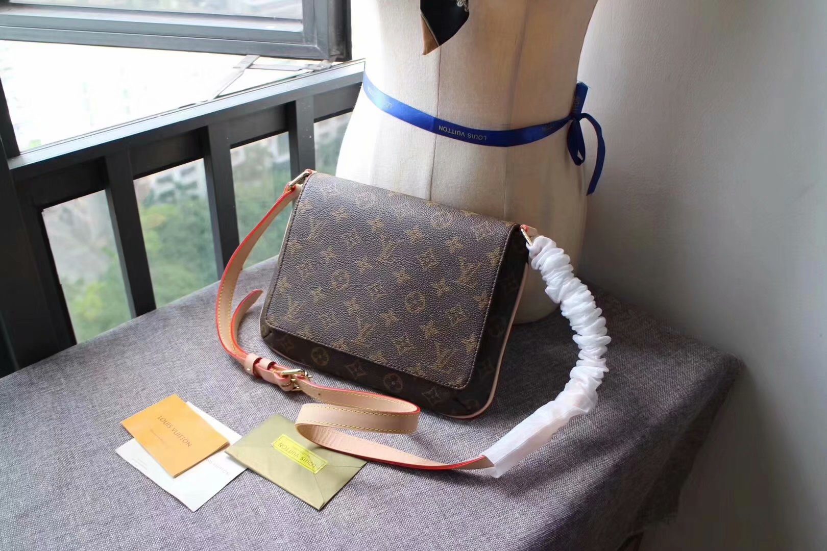 Cheap Louis Vuitton M51257 Musette Tango Shoulder Bag Monogram Canvas - image 1