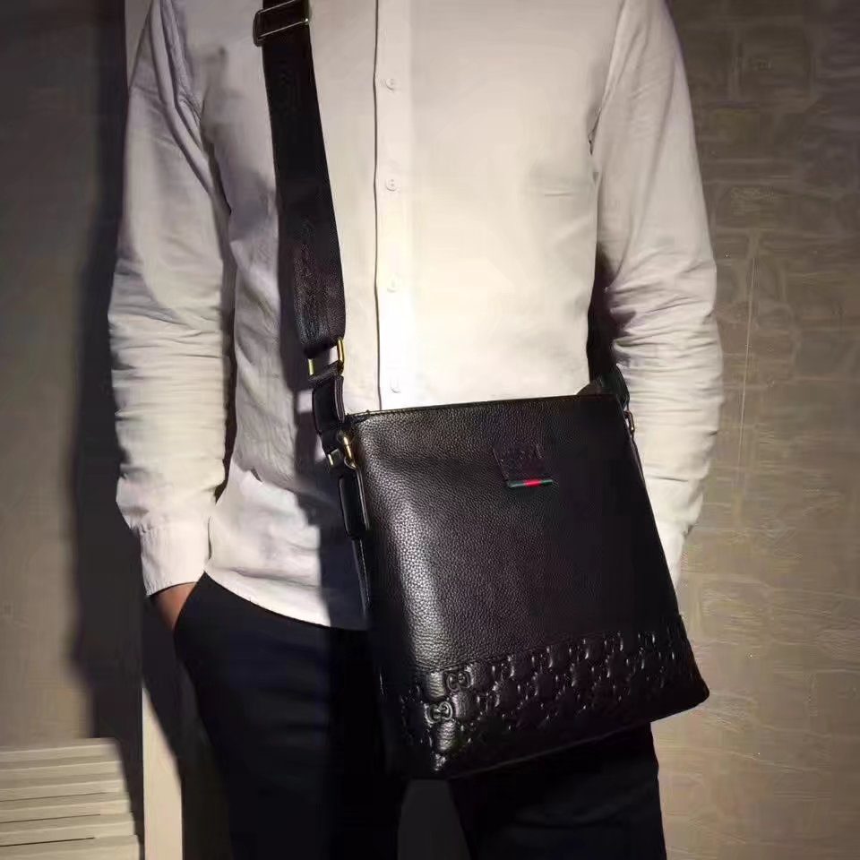 Gucci B55501 Men Leather Messenger Bag