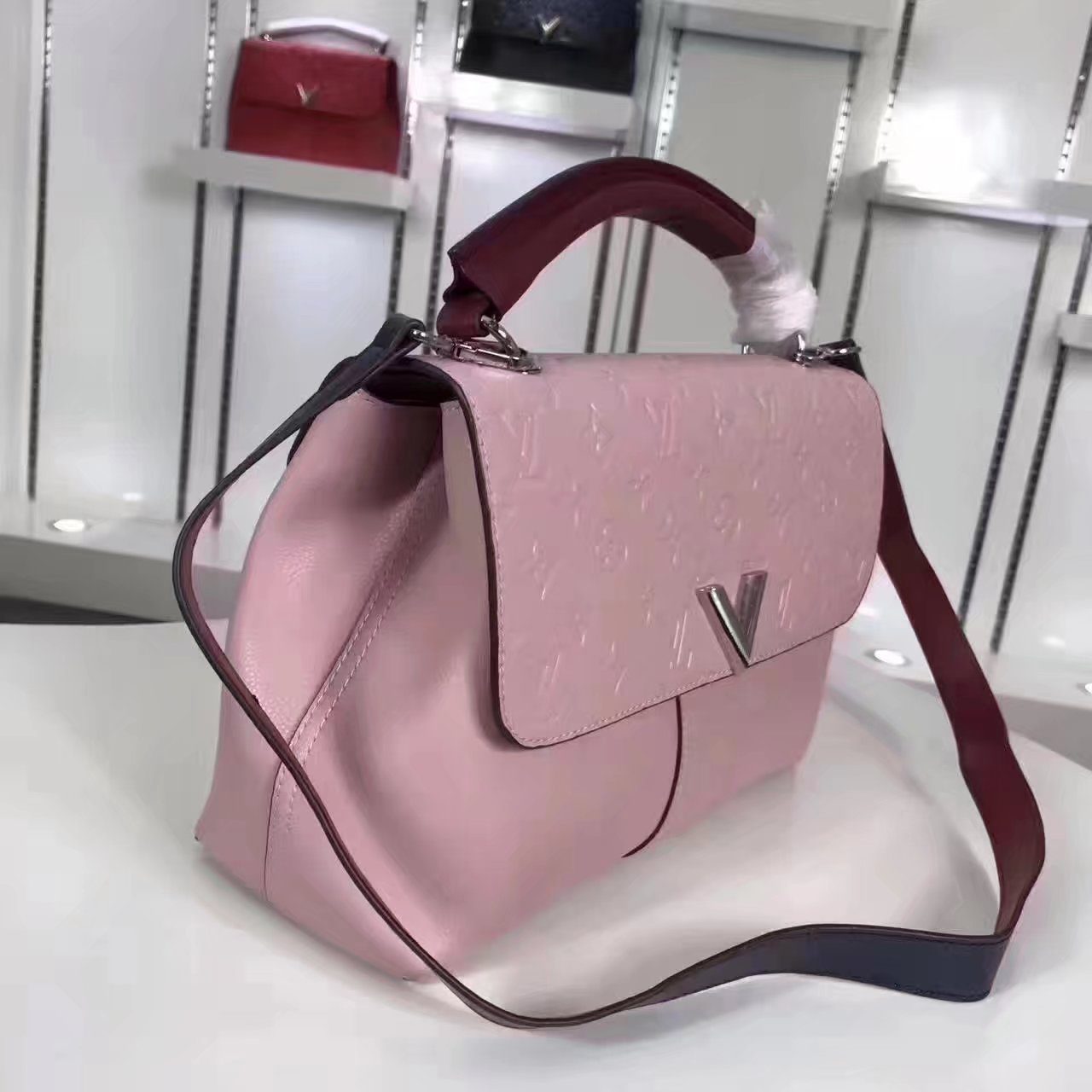 Louis Vuitton M51989 Very Onle Handle Bag Noir