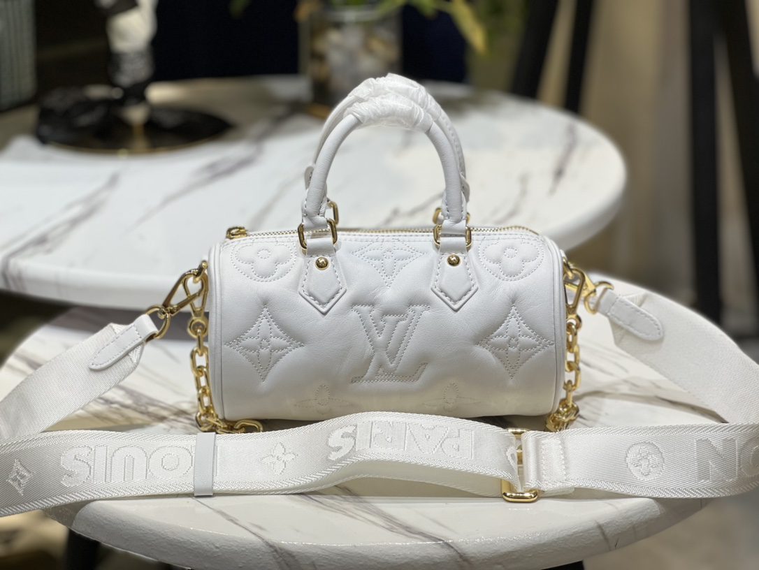 Louis Vuitton Sporty Papillon BB Handbag White Quilted and Embroidered Smooth Calf Leather M59800 - image 1