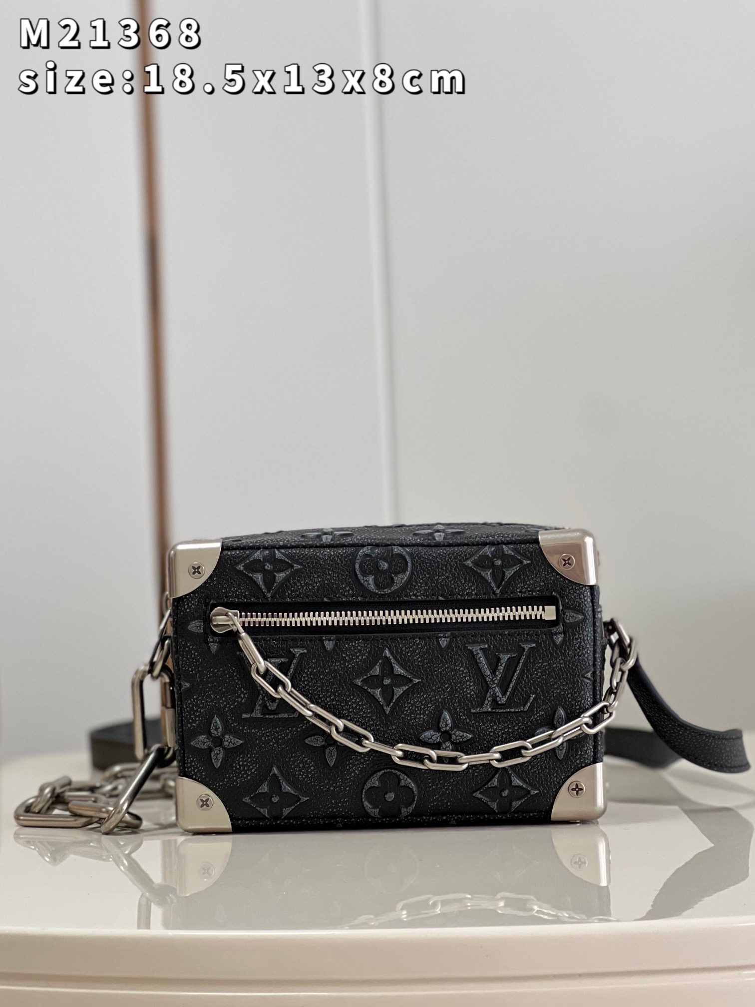 Louis vuiton Mini Soft Trunk Cowhide Leather Black M21368 - image 1