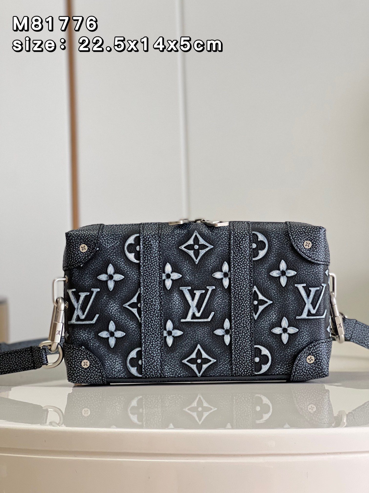 Louis vuiton Soft Trunk Cowhide Leather Charcoal M81776