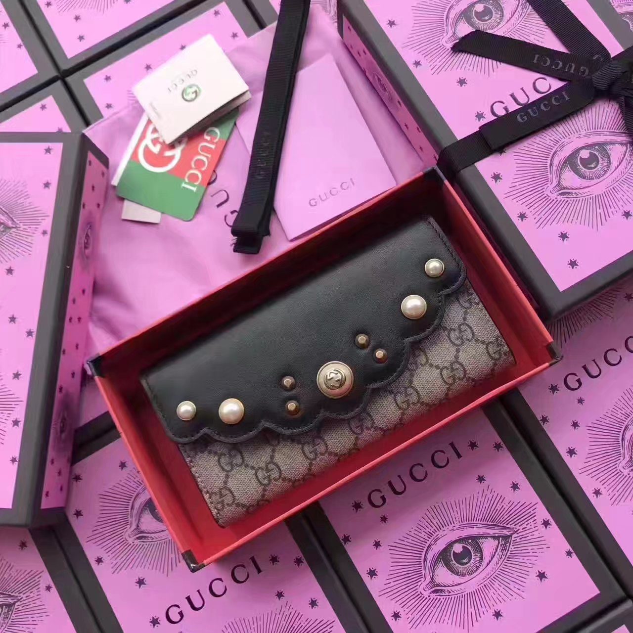 Original Gucci studded GG Pearl Studs Wallet Black