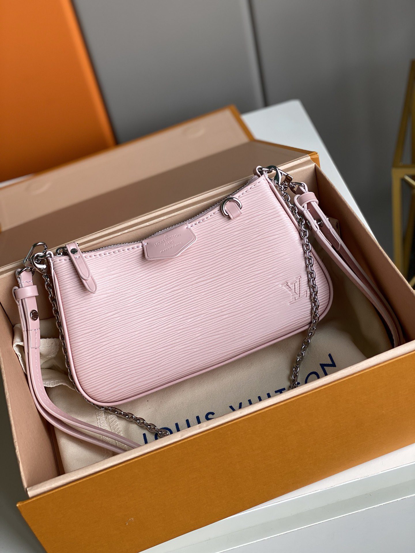 Replica Louis Vuitton M80483 Easy Pouch On Strap Epi Embossed Supple Grained Cowhide Leather Rose - image 1
