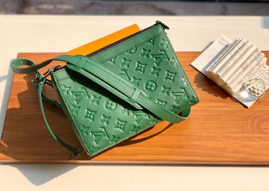 Replica Louis Vuitton Women Shoulder Bag Green Monogram Empreinte M54330