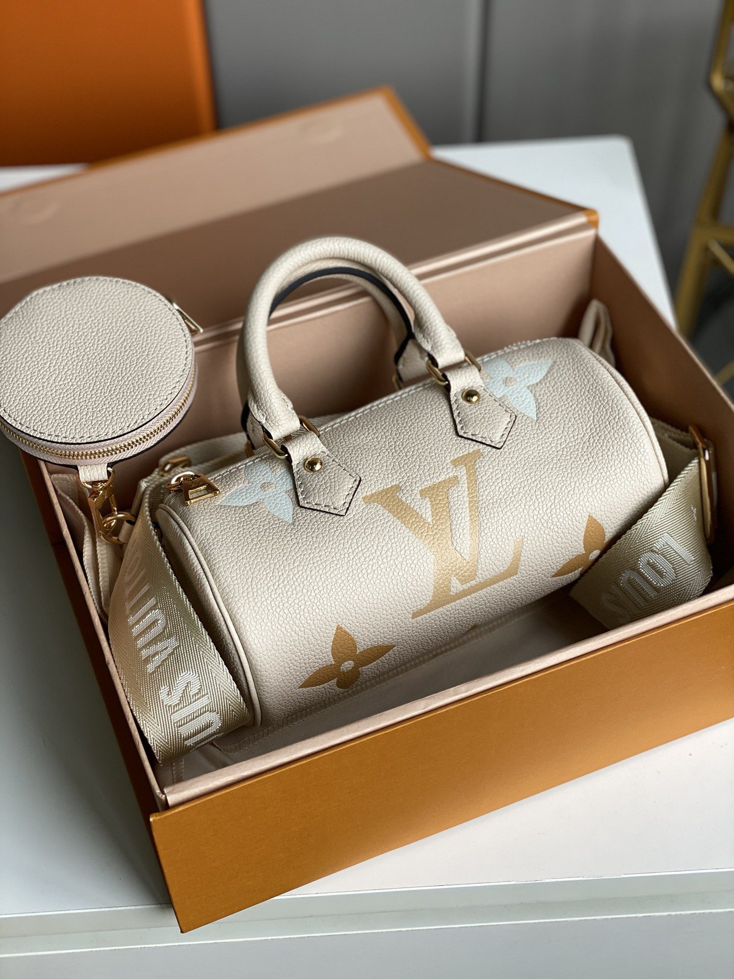 Top Quality Louis Vuitton M45708 Papillon BB Carryall Bag Embossed grained cowhide leather - image 1