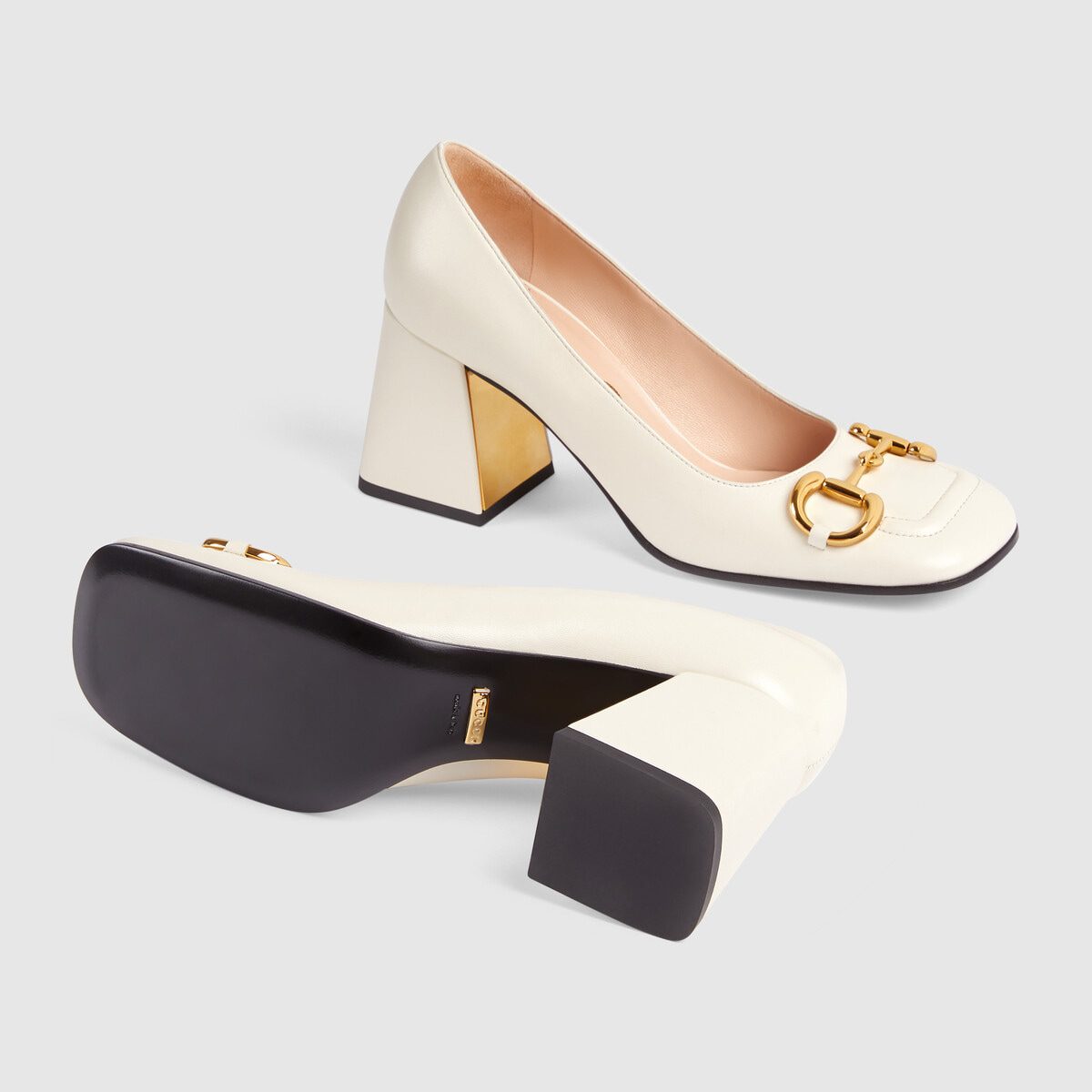 Women’s mid-heel pump with Horsebit