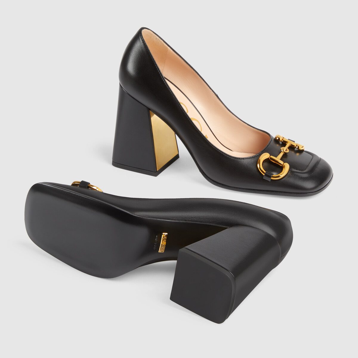 Women’s pump with Horsebit - image 1