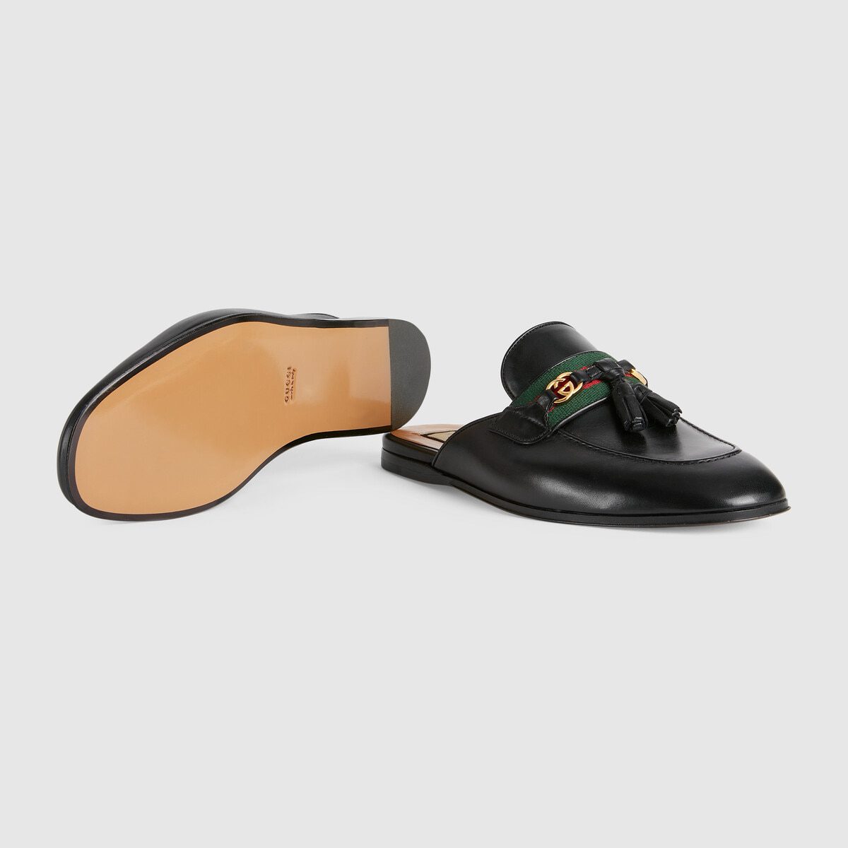Women’s slipper with tassels