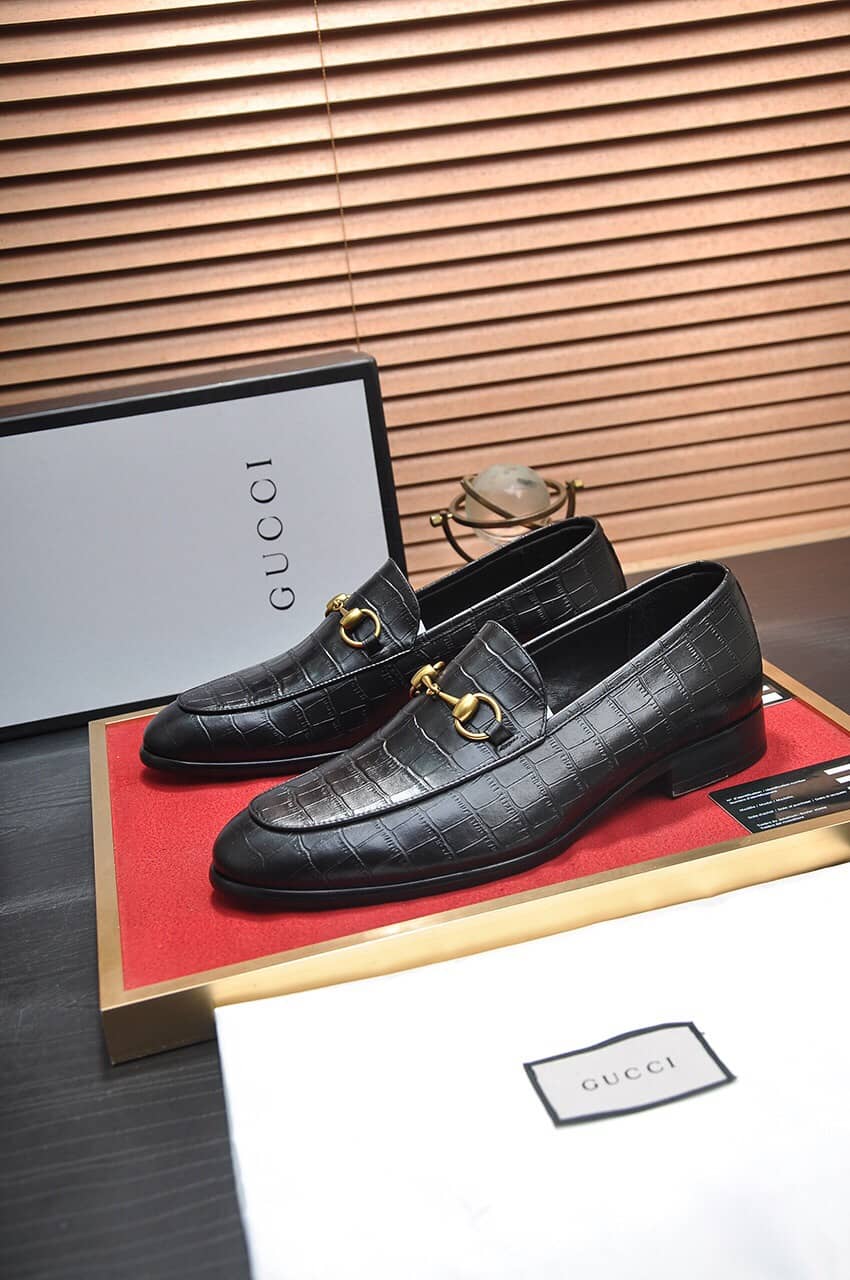 Gucci Black crocodile loafer